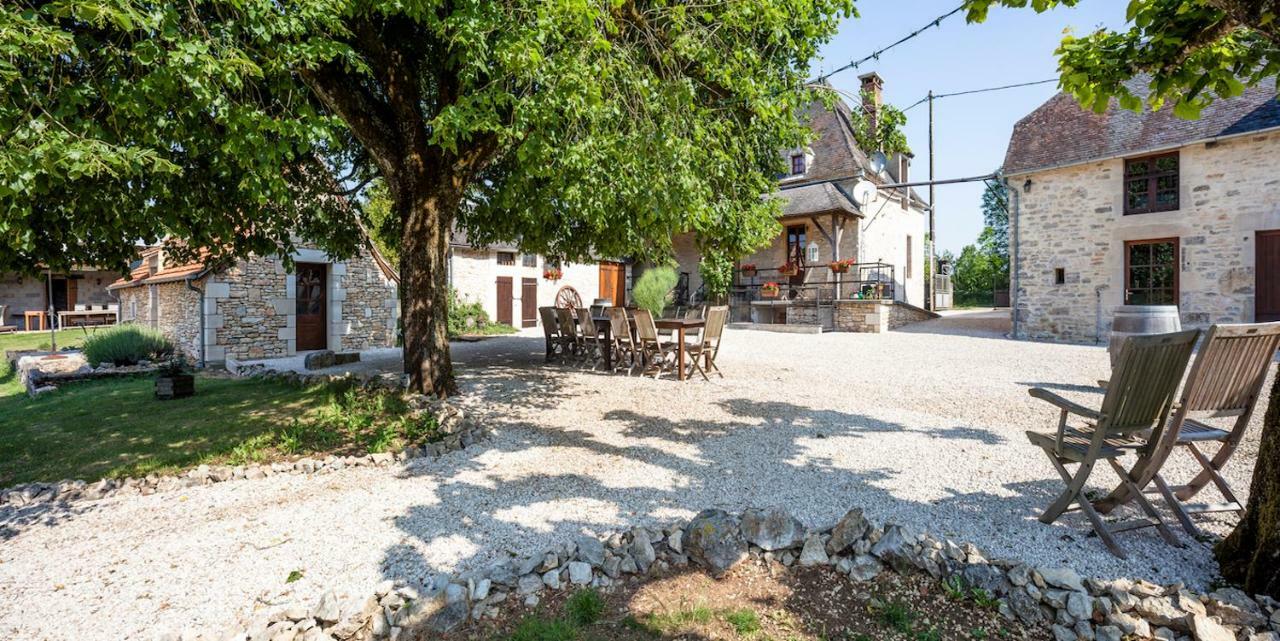 Chambres Et Table D'Hotes La Panacee Cuzance Екстериор снимка