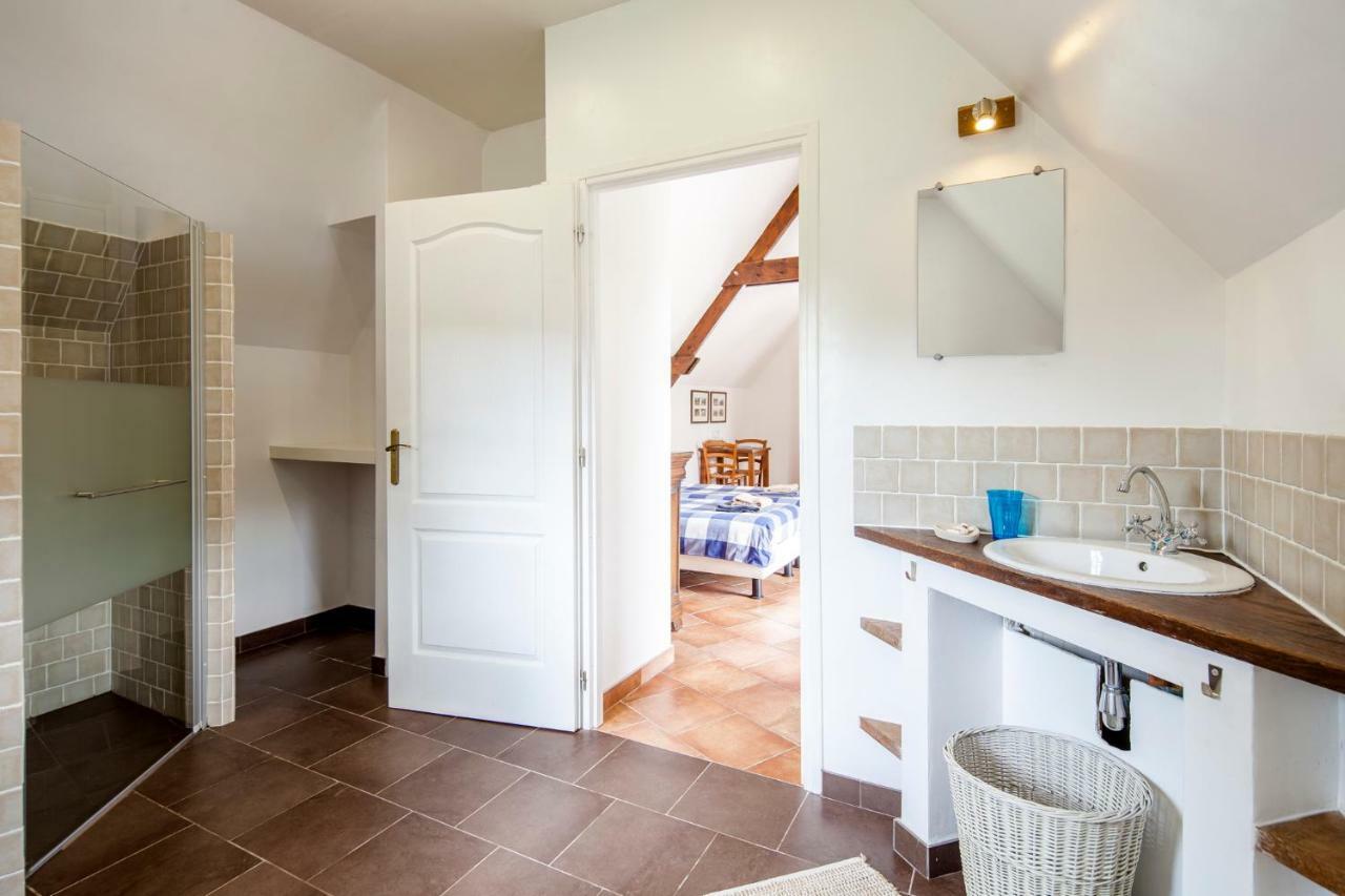 Chambres Et Table D'Hotes La Panacee Cuzance Екстериор снимка
